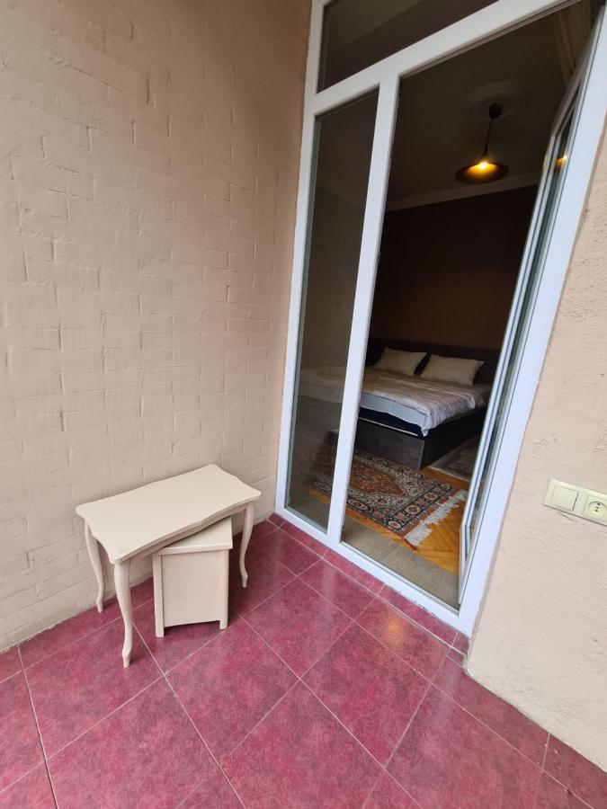 טביליסי Hotel Bu מראה חיצוני תמונה